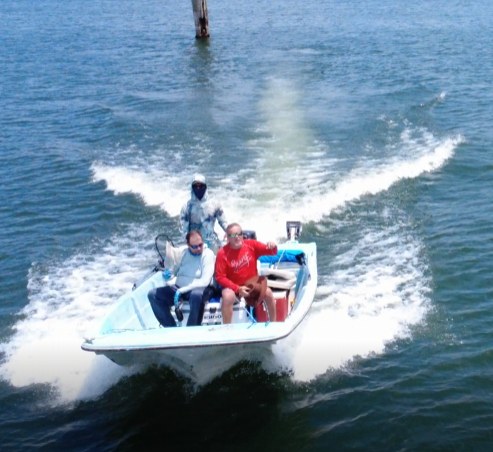 Charter boat running on Gatun Lake, Panama